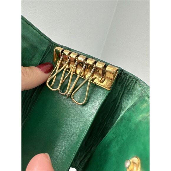 Chanel Green Caviar Logo Key Holder - Picture 10 of 13